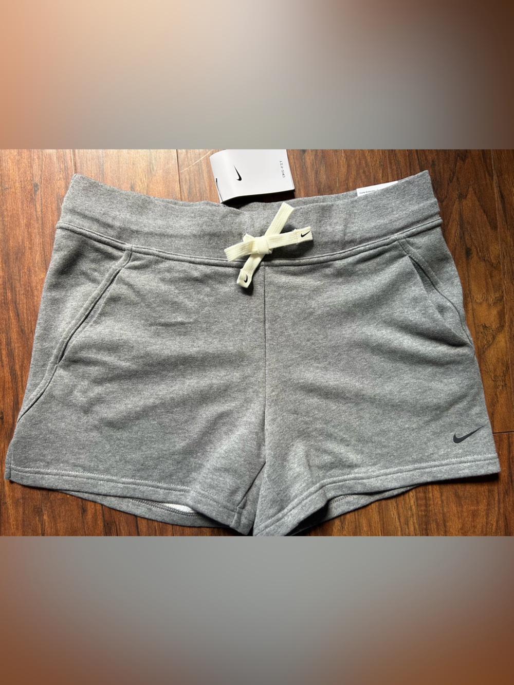 Nike Gray Women's Training Shorts Size Large New with Tags